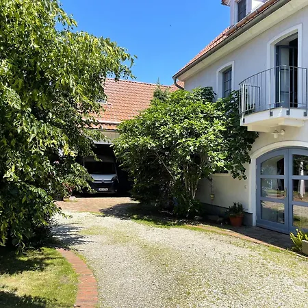Hof Hanau *